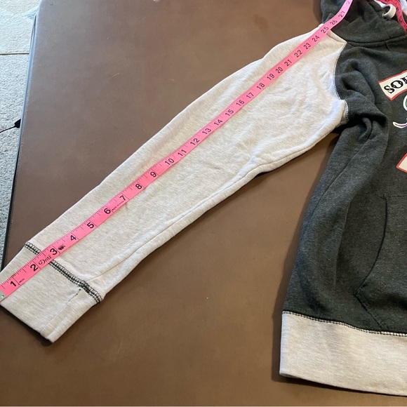 Women’s Riverdale South Side Serpents Sweatshirt Raglan Hoodie Pullover Medium M - Picture 12 of 14